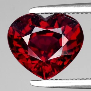 💎 2.61ct VS Heart Natural Purplish Red Rhodolite Garnet - Tanzania Gem - Picture 1 of 4