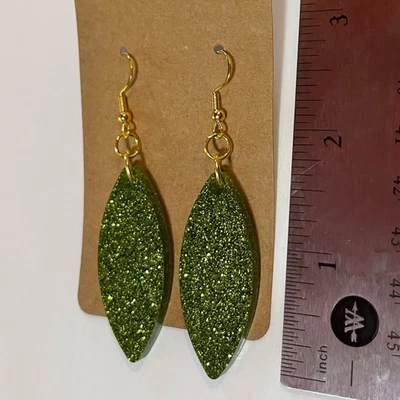 Handmade epoxy resin marquis pointed oval dangle earrings lime green glitter - Image 1 of 4