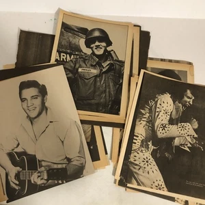 Elvis Presley Full Page Pictures Vintage Clippings Lot Of 25 Images EM9 - Picture 1 of 3