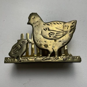 Servilletero vintage de latón macizo para gallina y pollito - Imagen 1 de 5