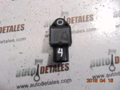 Sensor de choque Toyota Corolla Verso 89831-0W010 usado 2005 - Imagen 1 de 4