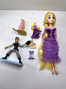 Disney Tangled 8" RAPUNZEL Long Hair Bendable Flexible Hasbro & figurines - Picture 1 of 8