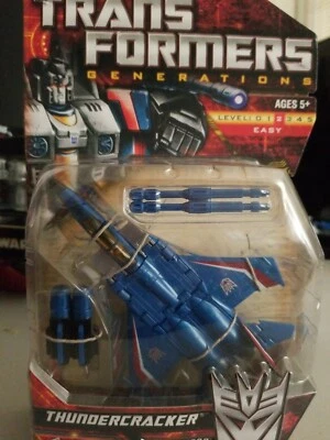 Transformers Generations Thundercracker NEW Deluxe Class   - Image 1 of 4
