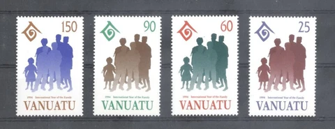 (888a036) Family, Vanuatu Cover