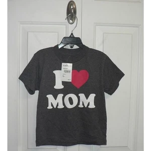Well Worn Boys I Love Mom Graphic T-Shirt in Charcoal Heather Size 4 $10 - Picture 1 of 3