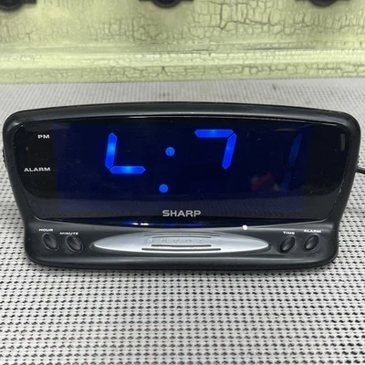 SHARP LED Alarm Clock with Nightlight and Jumbo Display Model no. SPC1221XF - Image 1 of 4