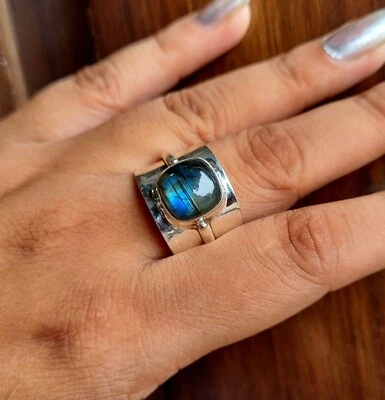 Anillo de piedras preciosas de labradorita de plata de ley 925 hecho a mano anillo de plata regalo ella Foto 1 de 4