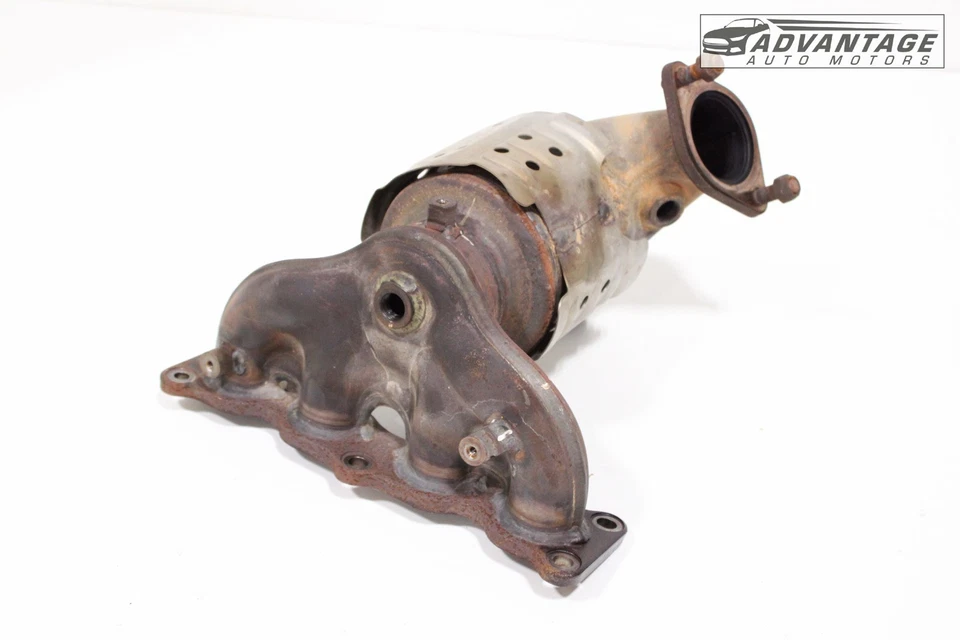 Hyundai Santa Fe 2019-2020 2,4 L tracción delantera colector de escape tubo OEM Foto 1 de 4