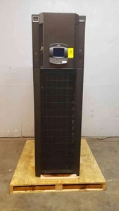 Liebert CRV AC 460V 3PH CR035RA1A7A767 InRow CRAC Air Cooled '10 (SKU: - Picture 1 of 6