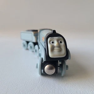 Thomas & seine Freunde Holzeisenbahn Spencer mit Tender grau Spielzeug Zug Motor Magnet - Bild 1 von 11