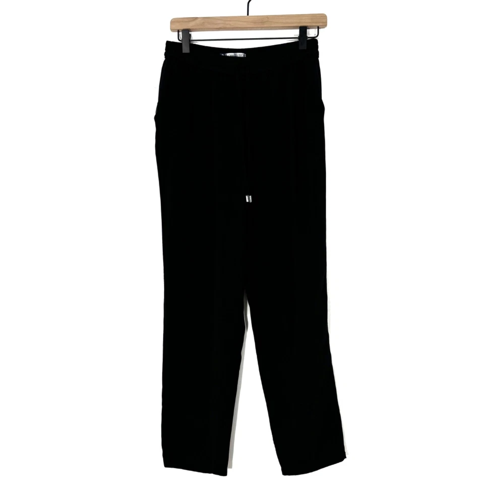 JLO Jennifer Lopez Women’s Size Small Regular Black Lightweight Casual Pants - Image 1 of 4
