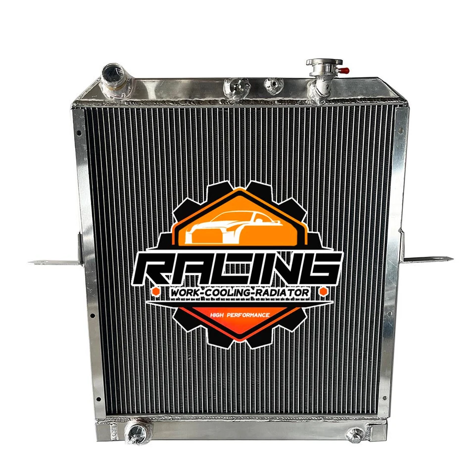 Radiador para 2004-2010 GMC W3500 W4500 W5500 delantero Isuzu NRR NPR con enfriador de aceite Foto 1 de 3