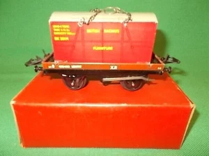Hornby O Gauge  No.50 LOW SIDED WAGON With FURNITURE CONTAINER Gauge 0 - Picture 1 of 6