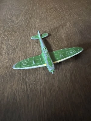 Spitfire 1x A119 Plane Worn No Propeller Incomplete Made in Hong Kong Die Cast - Image 1 of 4