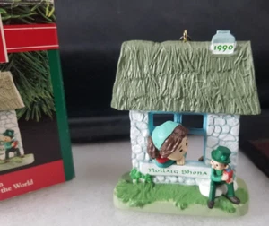 Hallmark Keepsake Christmas Tree Ornament Irish Windows of The World 1990 - Picture 1 of 4