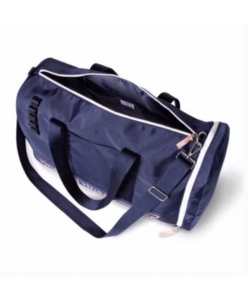 ⚡️Vineyard Vines x Target Whale Line Weekender Duffel Bag in Navy/Pink - Image 1 of 3