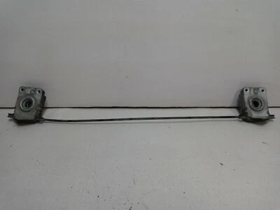 BMW 540i 1997-2000 1999 PESTILLO CAPÓ INFERIOR DELANTERO OEM CC083 Foto 1 de 4