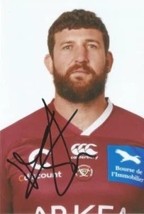 UNION BURDEAUX BEGLES RUGBY: CLEMENT MAYNADIER FIRMADO 6x4 FOTO RETRATO + CERTIFICADO DE AUTENTICIDAD - Imagen 1 de 1
