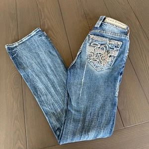 Rock Revival Jeans Women 23x31 Kelcie High Rise Boot Blue Embellished Denim READ - Picture 1 of 18
