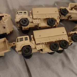 Maisto military 1990s vehicles, jeeps trucks, lav, all in nice condition - Picture 1 of 8