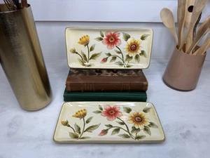 Vintage klassische Blumen handbemalte Keramik (1) Tablett Catch All Schale 11”x5” - Bild 1 von 7