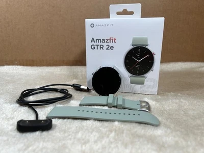 Amazfit GTR 2e, 46,5mm Smartwatch grün-grau Alu Gehäuse Silikonarmband  OVP - Bild 1 von 4