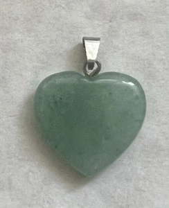 Heart or Cross shaped Natural Stone Crystal Gemstone Pendants Necklace - Picture 1 of 10