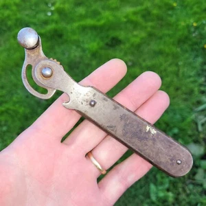 04K10 Antiguo Abre Latas Alemán Hebel Wehrmacht WW2 Landser 1939 / 1945 - Bild 1 von 5