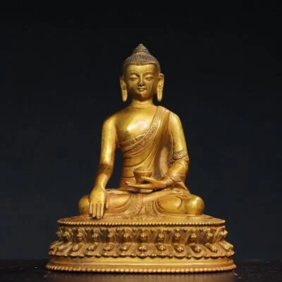 8" Old Antique Tibetan Buddhism temple Bronze 24k gilt Amitabha Buddha statue - Image 1 of 4