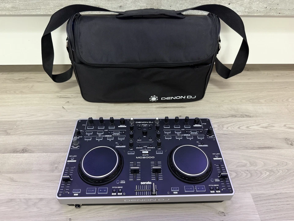 Denon DJ MC2000 DJ Controller HQ Audio Interface Mixer inkl. Flight Bag FB2000 - Bild 1 von 4