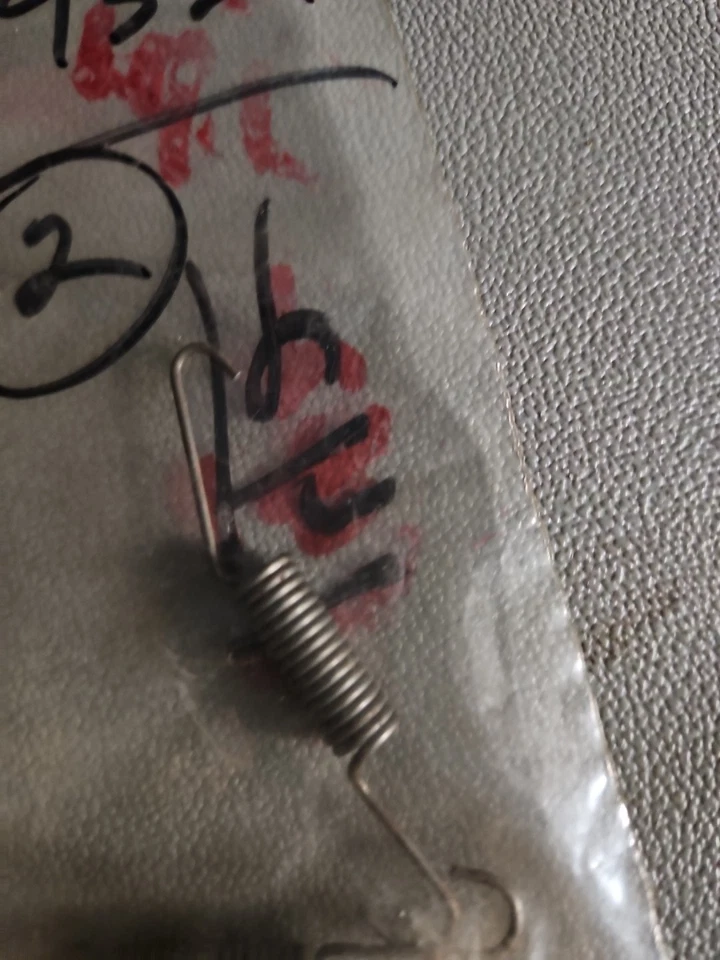 ONE (1) Poulan 530024932 SPRING