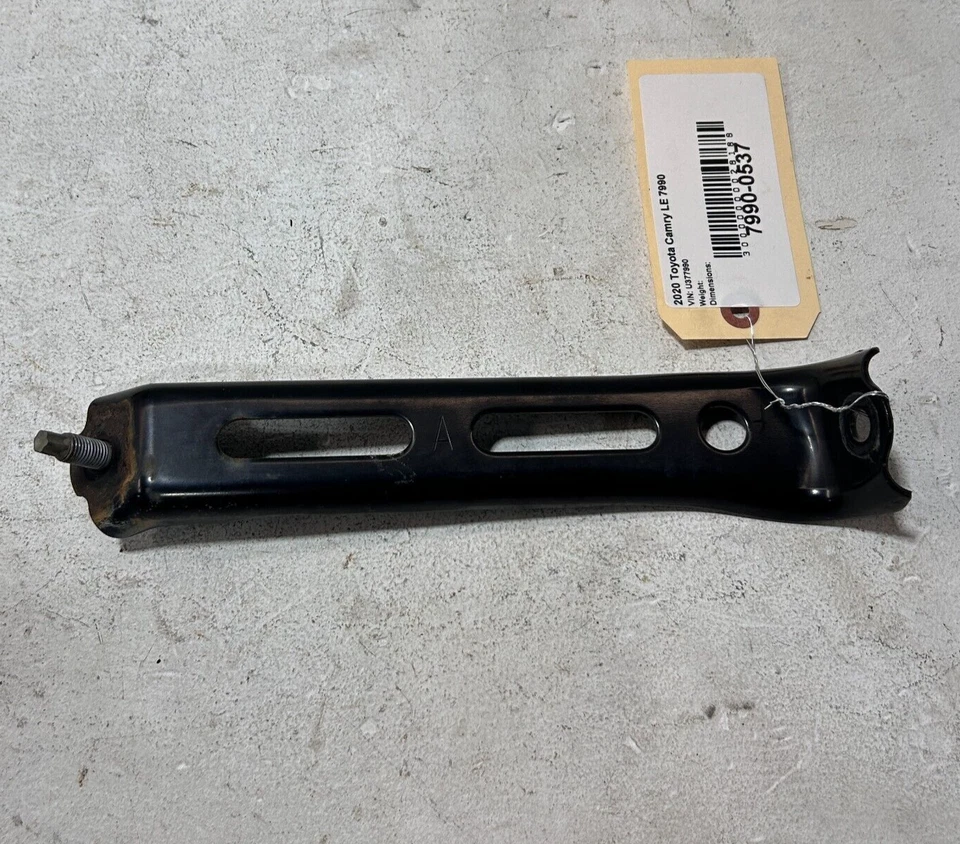 2018-19-20-2023 Toyota Camry Avalon LE Exhaust Manifold Stay Bracket Brace OEM - Image 1 of 4