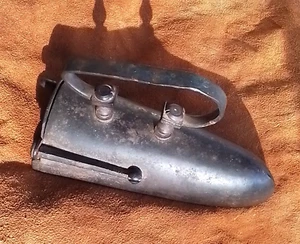 Antique Torpedo 8.5" FLAT IRON 4 lbs with Hot Coal Firebox - Picture 1 of 6
