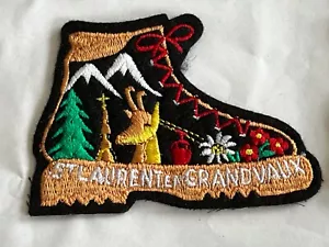 EMBROIDERED PATCH EMBROIDERED PATCH CITY VILLAGE COAT OF ARMS SAINT LAURENT GRANDVAUX - Picture 1 of 1