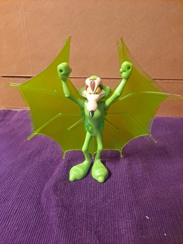 Looney Tunes Wile E. Coyote Action Figure Playmates 1997 Cover