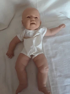 19" New Reborn Baby Doll Kit - Lillian by Antonio Juan Vinyl w/ cloth body DIY - Picture 1 of 6