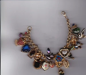 Vintage Bettelarmband mit einzigartigen Charms Handarbeit Unikat - Bild 1 von 1