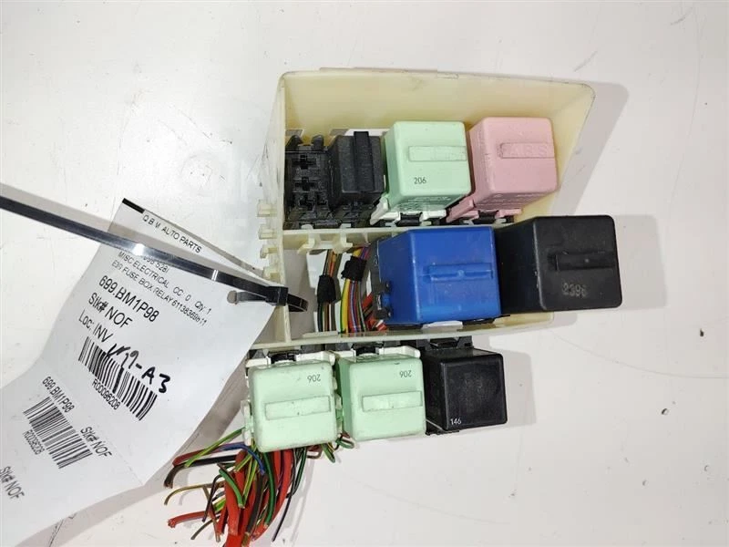 BMW 528I E39 1998 caja de fusibles relé 61138369811 Foto 1 de 4