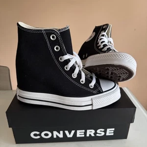 Womens Converse CHUCK TAYLOR ALL STAR WEDGE PLATFORM HI 'BLACK/WHITE' US Size 6 - Picture 1 of 6