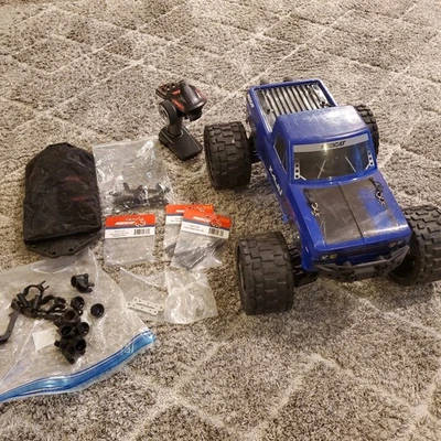 Redcat Kaiju Brushless 6S 1/8 RC Monster Truck  - Image 1 of 4