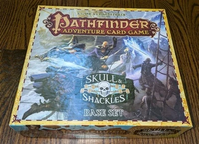 Juego de Cartas Pathfinder Aventura Calavera y Grilletes Base Set con Ajenjo Motín 100% Foto 1 de 3