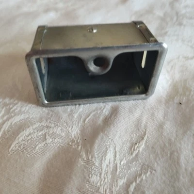 1968-72 Ford Galaxie Lincoln Mercury Ash Tray Receptacle Foto 1 de 4