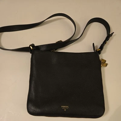 Bandolera Fossil Preston Expandible Cuero Guijarro Negro Correa Ajustable Foto 1 de 4