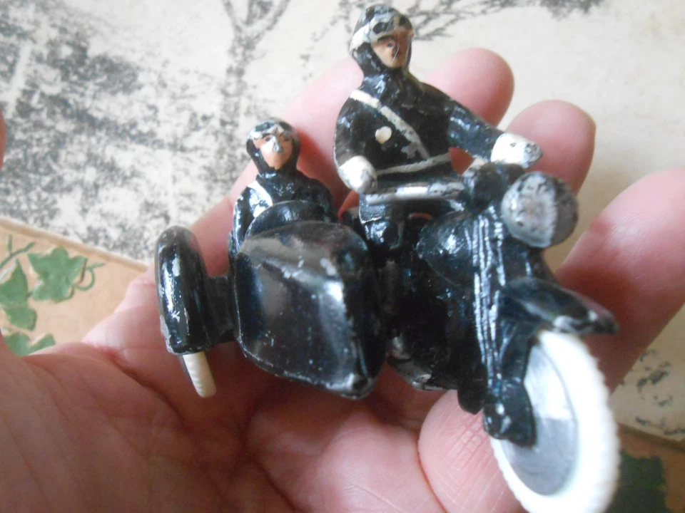 Cofalu,metallix police side car tour de France  Norev quiralu dinky,solido - Photo 1/4