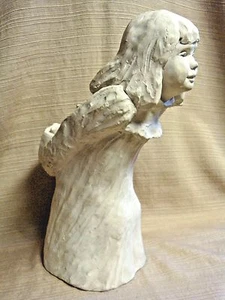 1985 DEE CROWLEY "Bright Eyes" AUSTIN PRODUCT 12" Girl Hiding Gift Behind Her - Afbeelding 1 van 11