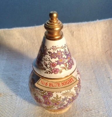 Mini Parfum Flacon 8,5cm hoch 4,5cm breit an der bauchigsten Stelle Blumenmuster - Bild 1 von 4