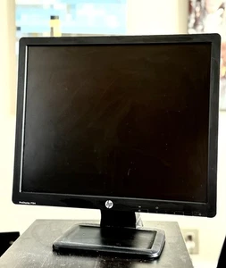 Hewlett Packard P19A LCD ProDisplay Monitor, 19" Screen Size, VGA - USED - Picture 1 of 2