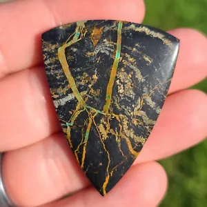 NATURAL BLACK JACK TURCHESE CABINA CABOCHON NEVADA USA 69,60 CARATI - Foto 1 di 4