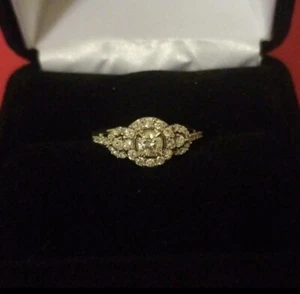 14k White Gold Diamond Wedding Band - Picture 1 of 1