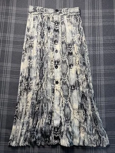 Zara Basic Womens Midi Skirt Black White Snake Print Pleated Button Front XS - Picture 1 of 8